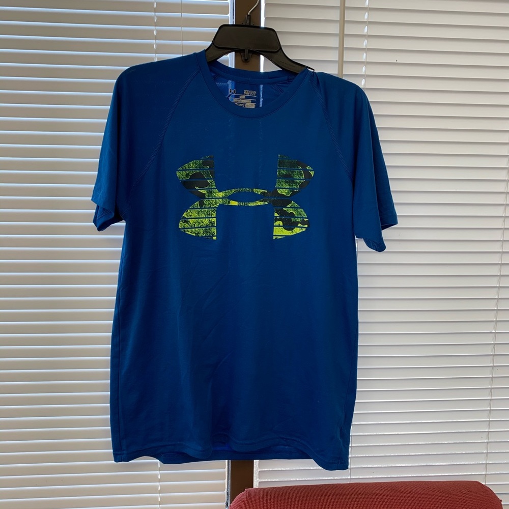 Under Armor  Heat Gear Shirt